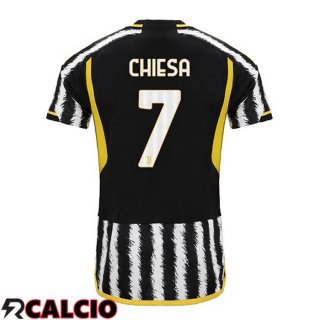 Prima Maglia Juventus (CHIESA 7) Nero Bianco 2023/2024  Prima Maglia Juventus (CHIESA 7) Nero Bianco 2023/2024