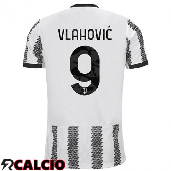 Prima Maglia Juventus (VLAHOVIĆ 9) Bianco Nero 2022/2023  Prima Maglia Juventus (VLAHOVIĆ 9) Bianco Nero 2022/2023