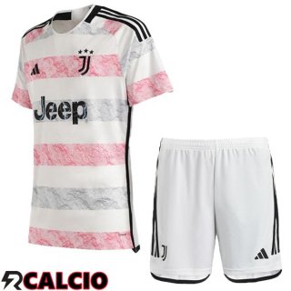 Insieme Seconda Maglia Juventus + Pantaloncini 2023/2024  Insieme Seconda Maglia Juventus + Pantaloncini 2023/2024