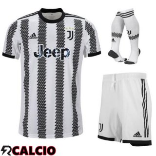 Prima Maglia Juventus (Pantaloncini + Calzini) 2022/2023