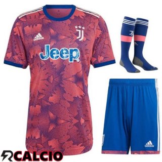Insieme Terza Maglia Juventus (Pantaloncini + Calzini) 2022/2023  Insieme Terza Maglia Juventus (Pantaloncini + Calzini) 2022/2023