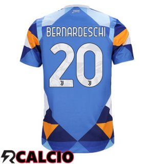 Quarto Maglia Juventus (BERNARDESCHI 20) Blu 2021/2022  Quarto Maglia Juventus (BERNARDESCHI 20) Blu 2021/2022