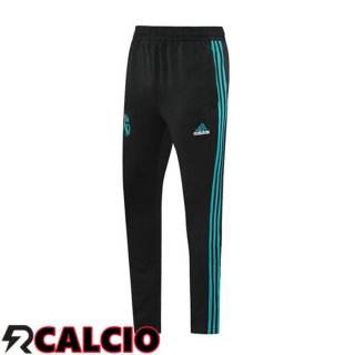 Pantaloni Da Allenamento Real Madrid Nero 2021/2022